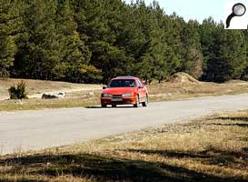 DSC_5752L.jpg (12808 bytes)