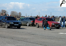 DSC_7960L.jpg (12522 bytes)
