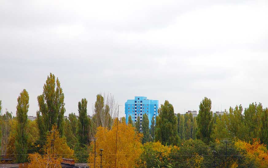 Kagamlik_1.jpg (46345 bytes)
