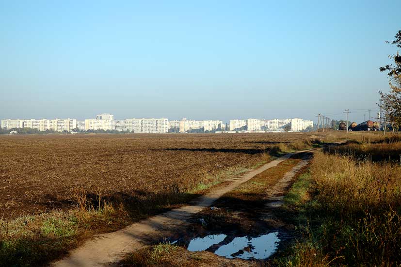 Kagamlik_1.jpg (46345 bytes)