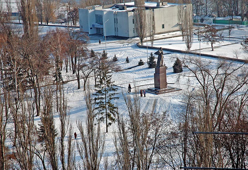 Park_1.jpg (78199 bytes)