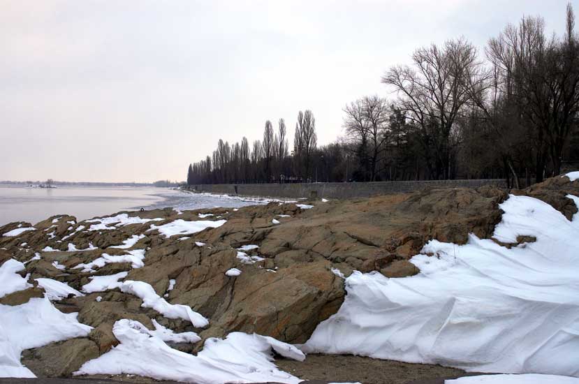 Park_1.jpg (78199 bytes)