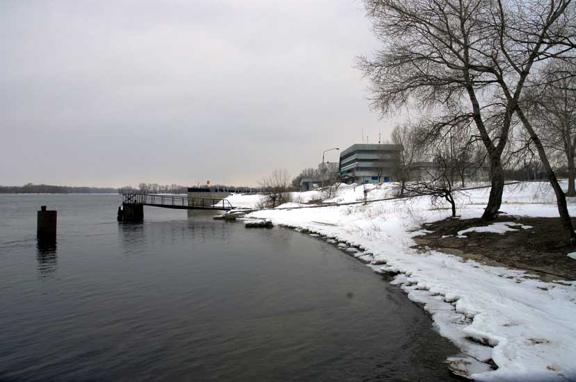 Park_1.jpg (78199 bytes)